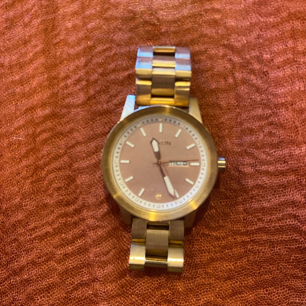 Women’s Nixon watch